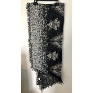 SCARF - Alcrylic wool
